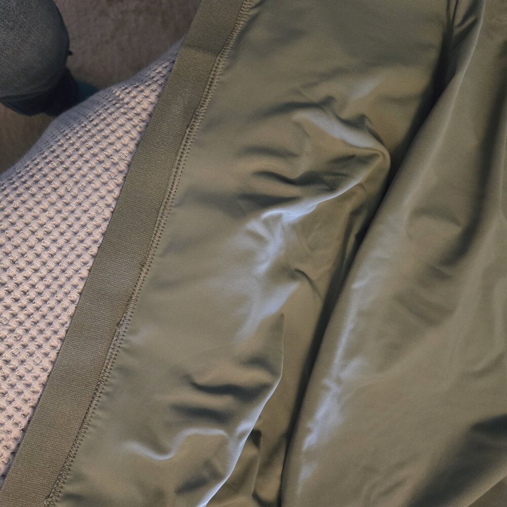 Ruby Ribbon Sport Tank - Picture 2 of 4